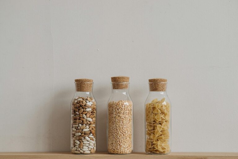 How to Keep a Tidy Fridge and Pantry for a Fresher Kitchen